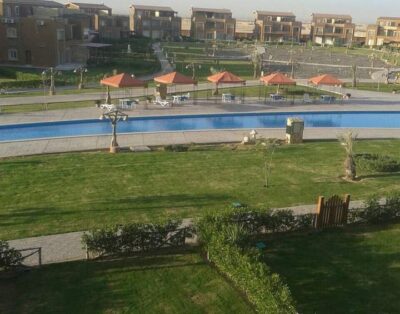 مارينا وادي دجله – دوبلكس 4 غرف 3 حمام علي حمام السباحه