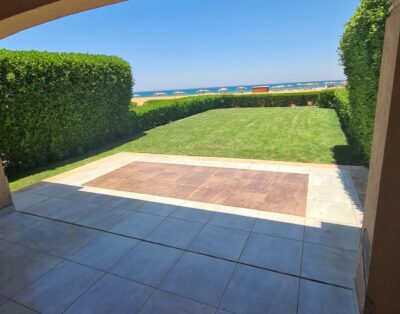 تلال العين السخنة – فيلا 3 غرف و3 حمام صف اول على البحر