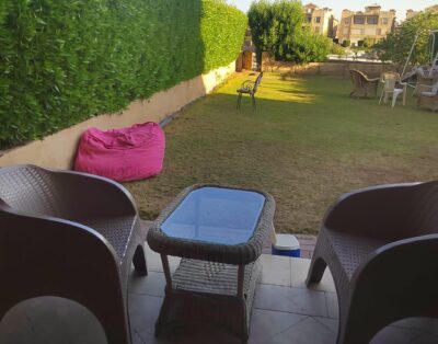 العين السخنة بياسيرا – شاليه أرضي 3 غرف 2 حمام بجاردن مميزة