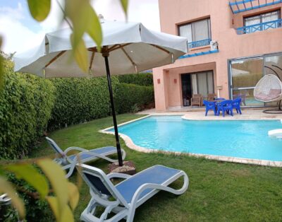 كانكون ريزورت  فيلا دوبلكس 3غرف 3 حمام ٢ غرفة ماستر حمام سباحة خاص