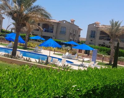 العين السخنة لافيستا توباز –  شالية 3غرف 3حمام فيو على حمام السباحة مباشرة